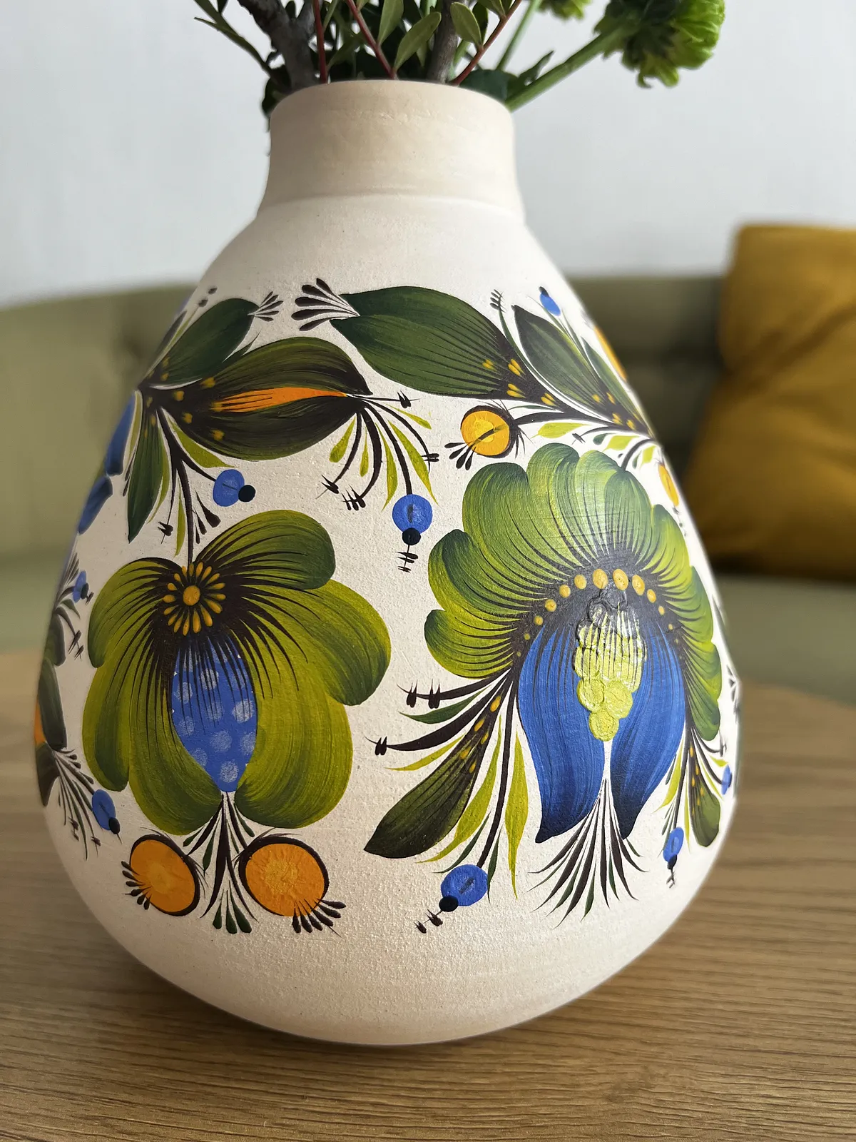 Bild von LITNIA von Olena Grishyna, Größe: h 18,5 см, hergestellt aus Keramik/Acryl/Glasur, Keramik Medium, aus Deutschland, zum Preis von €130 Foto 2 von 3.